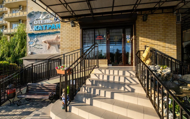 Апартаменты Катран