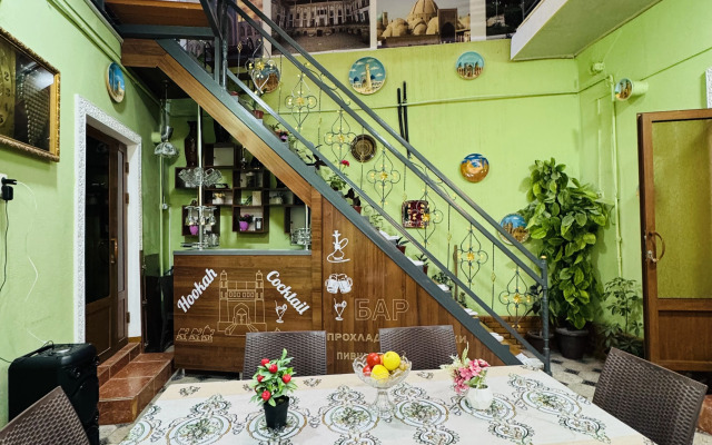 Uncle Kolya Hotel