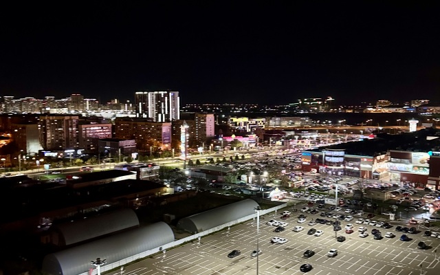 Квартира-студия с красивым видом на город