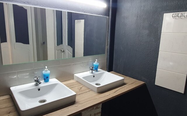 Cape Hostel