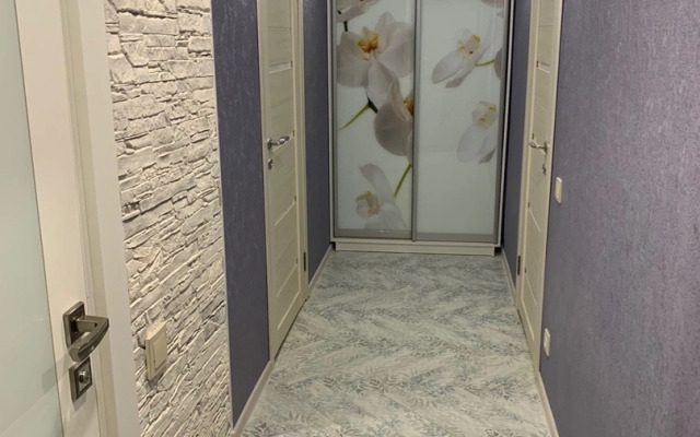 Na Sverdlova 79A NiceAparts Flat