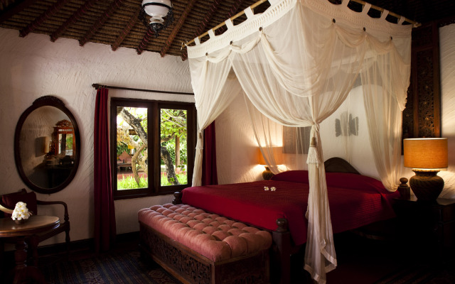La Taverna Suites Hotels