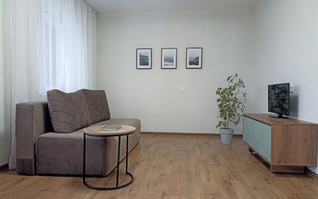 Dvukhkomnatnye U Lerua Merlen I Tts Planeta Apartments