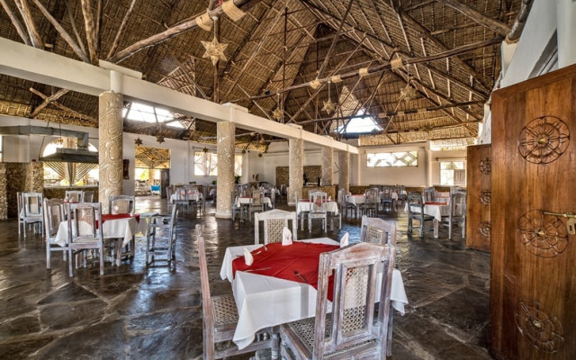 Jumbo Watamu All Inclusive Hotel