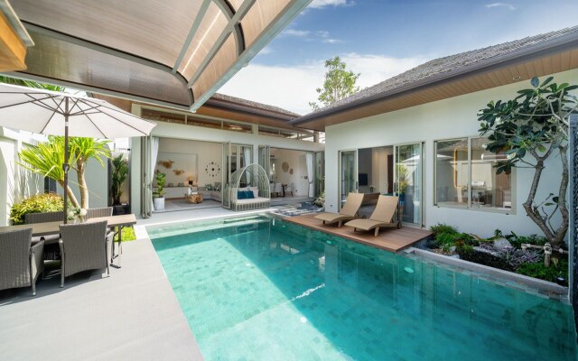 3 Spalni S Sobstvennoy Saunoy I Privatnym Basseynom Villa