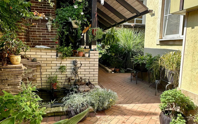 Меблированные комнаты Олива