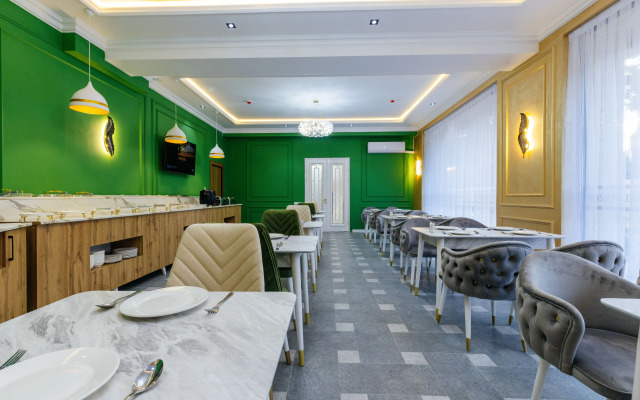 Royal Sebzor Expo Hotel