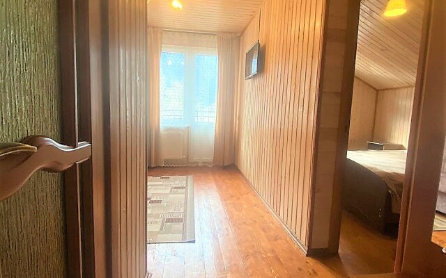 Irbis Guest house