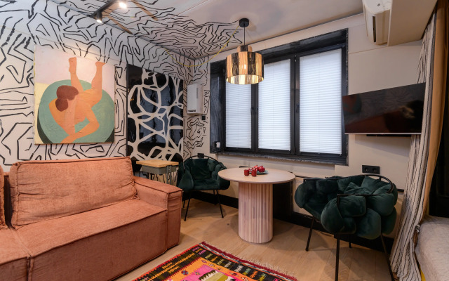 Na Dayev Apartments