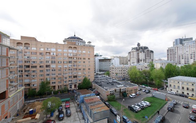 Smolenskaya  10 Apartments