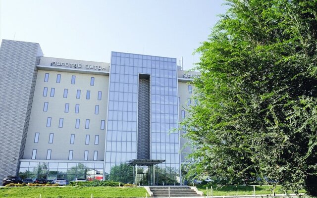 V Biznes-Centre Zolotoj Zaton Apartments