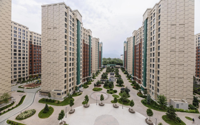 S Krasivym Vidom na Gory Flat