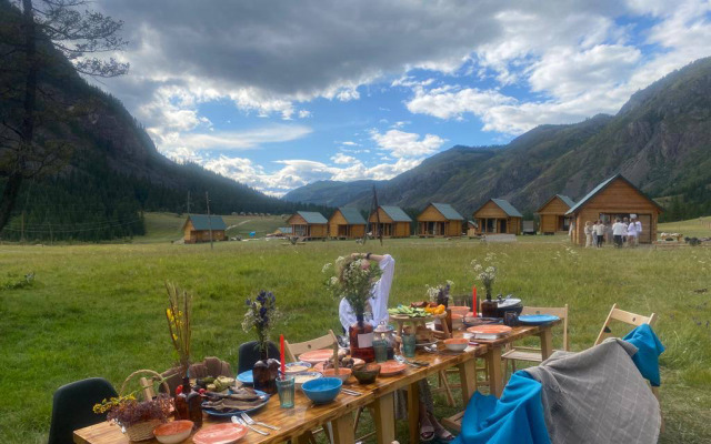 База отдыха Altai Geyser Lake