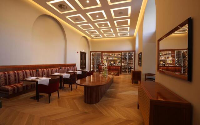 Grand Hotel Yerevan