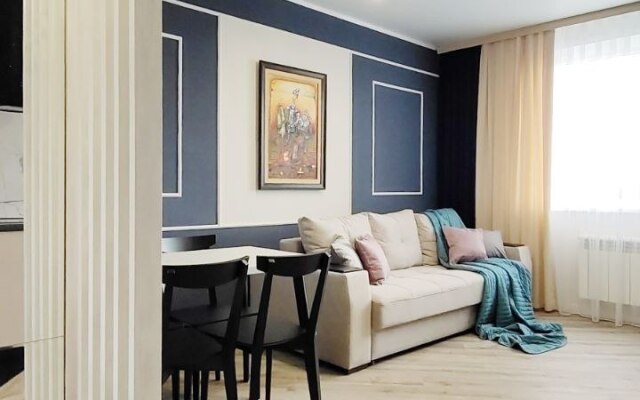 Renta27 na beregu Amura vblizi TC Brosko Moll Flat