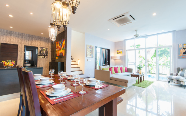 Luxurious Private pool villa near beach Villa