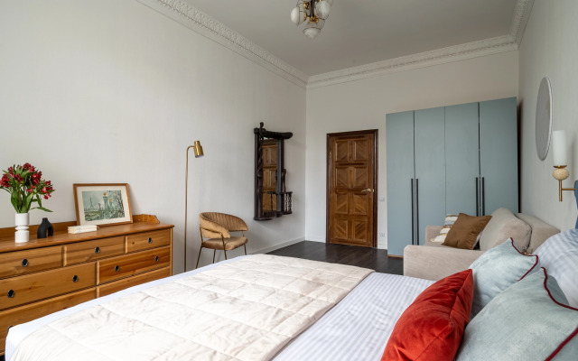 Апартаменты Кварт-Отель, Бережковская Набережная 12