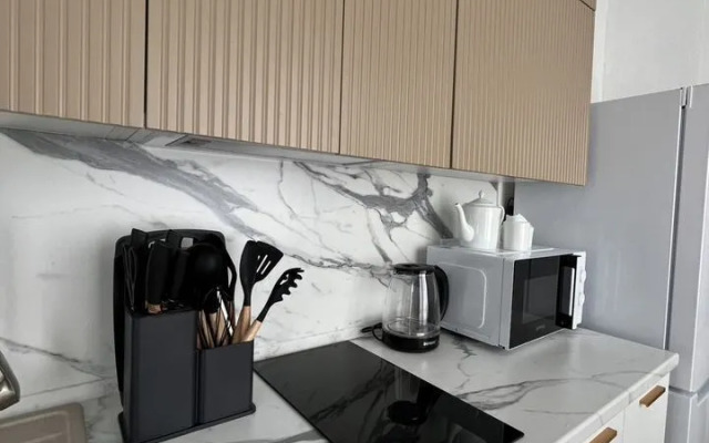 Апартаменты на Светлой 18 (205)