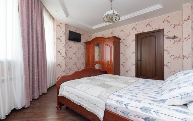 Apartamenty b-r Arhitektorov 14