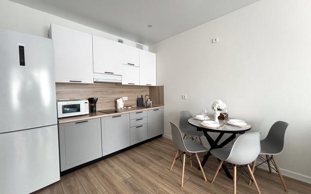 Квартира BestHome Евродвушка стильная светлая в центре города