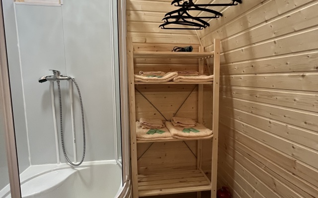 Gory Reki Glamping
