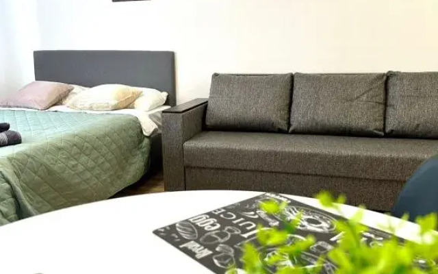 1 Na Grenaderskoy Flat