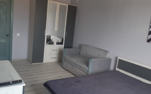 Ryadom S Zh/d Vokzalom Selma Flat