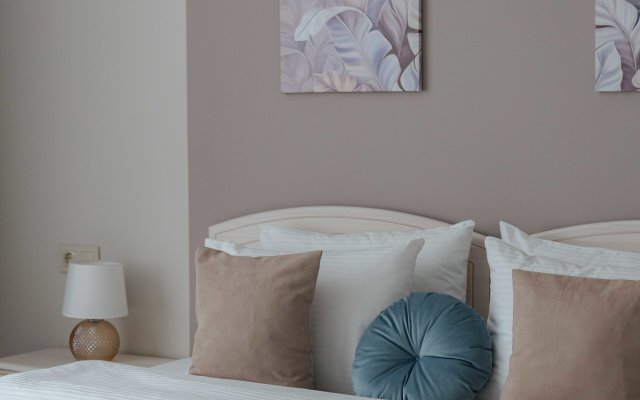 Chastny Dom Apart-Deluxe Legendy Morya Private House