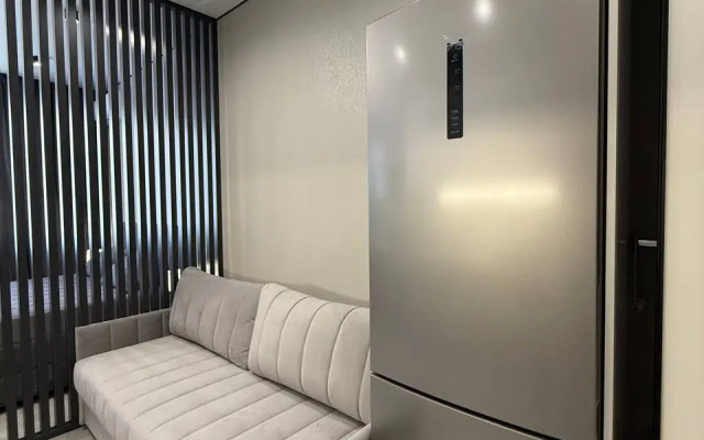 Uyutnaya Loft S Khoroshim Osnascheniem Flat