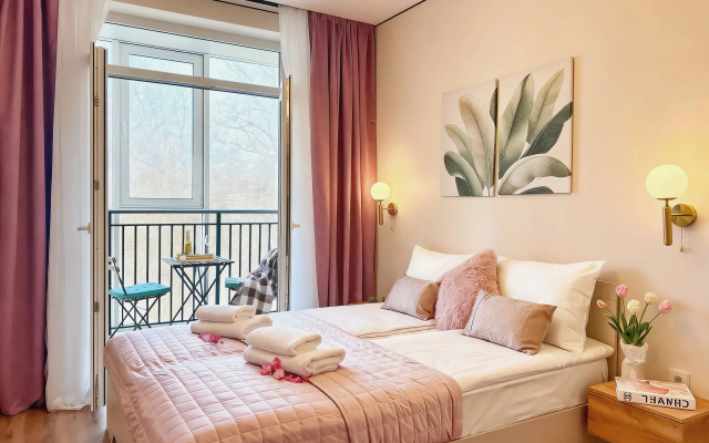 San Siti 5 s Odnoy Spalney Naprotiv Trk Kristall Apartments