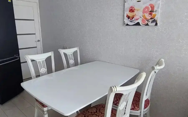 Svetlaya dvukhkomnatnaya Flat