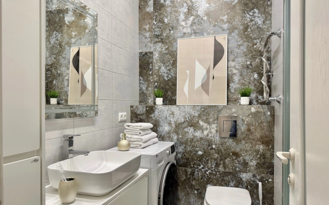 1-k, m. Belomorskaya Flat