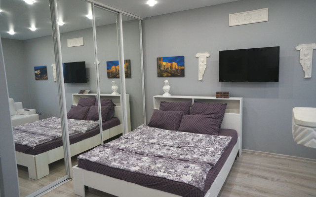Domashnie Apartamenty "Rim" Apartment