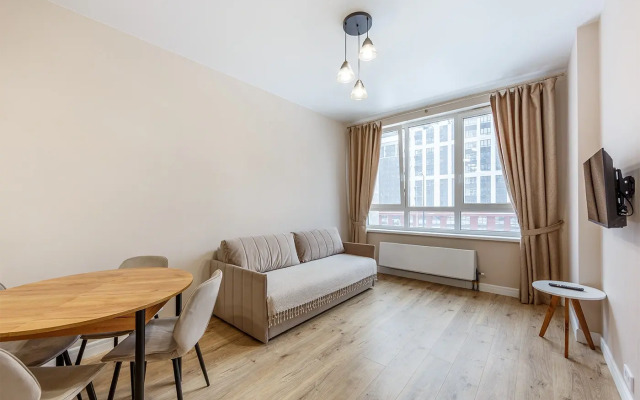 2-k. v Zerkal'nom dome vozle metro Prokshino Flat