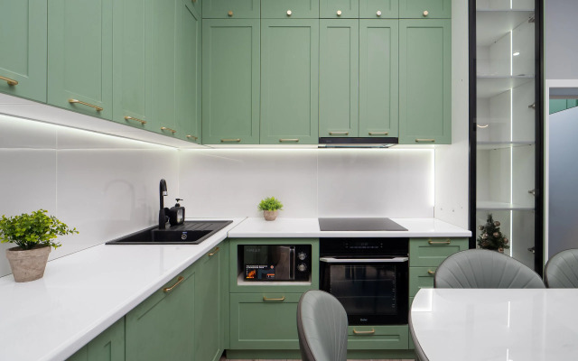 Апартаменты Трехкомнатные стильные возле Меги