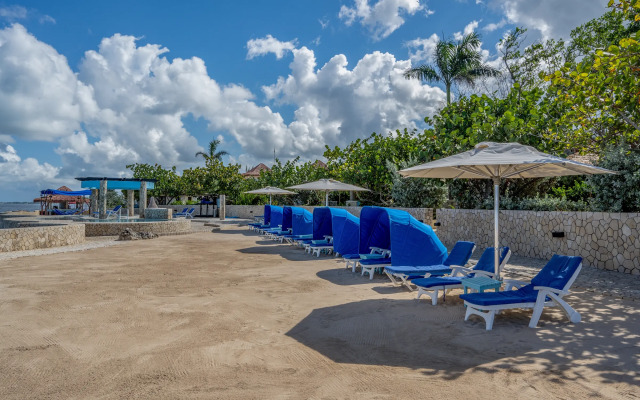 Ocean Cliff Hotel