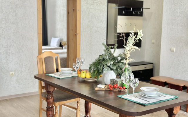 Квартира ArtHouse Dombay 10