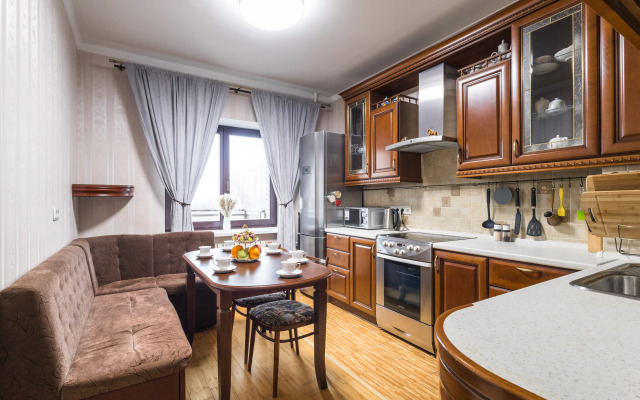 Neoklassika na Vasilyevskom Flat
