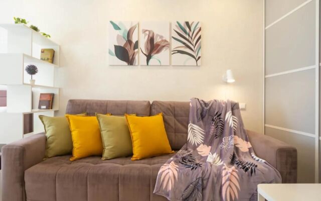 Квартира Однокомнатная С Видом На Парк У Метро