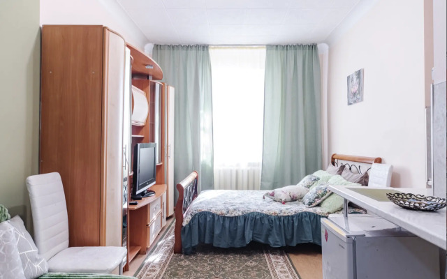 Zeleny Shelk Ryadom S Parkom V Tsentre Goroda Apartments