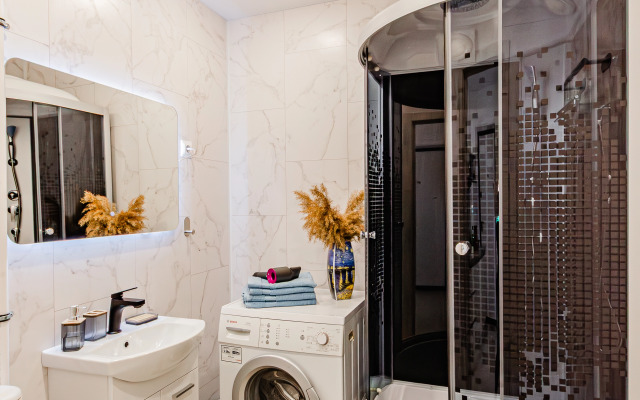 latUyutnye u Sten Kremlya Apartment