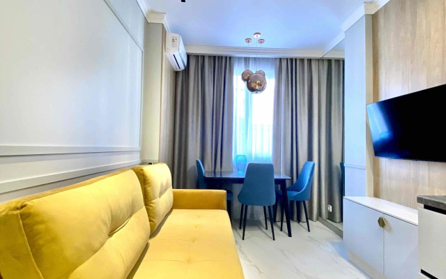 Na ul. Tavricheskaya d7 k.3 Flat