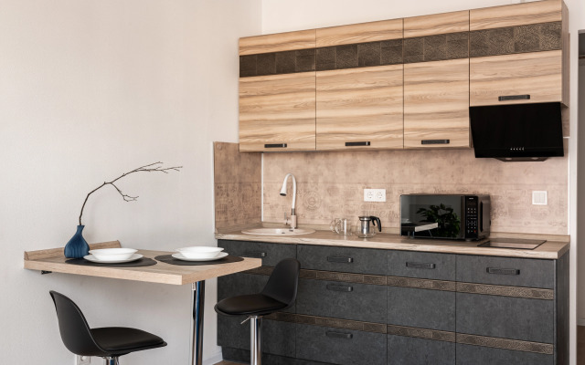 Uyutnaya studiya na chetveryih na Maloj Ochakovskoj Flat