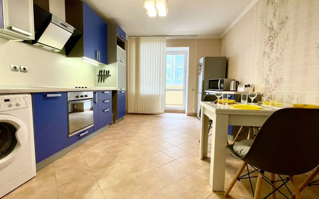 Апартаменты Империя на Аминева