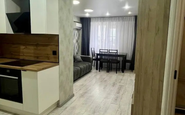 S Balkonom Na Granitse S Abkhaziey Apartments