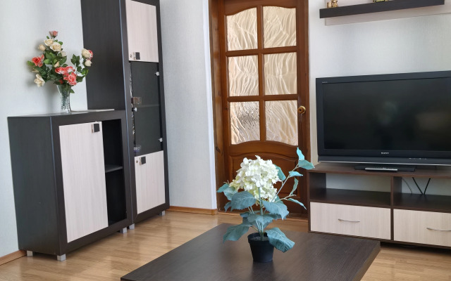 Апартаменты Квартира по Улице Чкалова 18-1