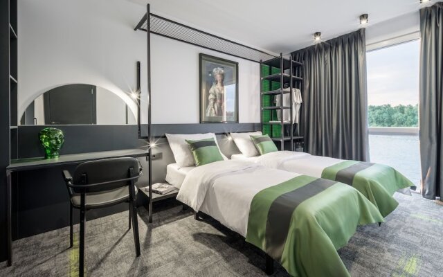 Joy 5 Hotel & Spa Hotel