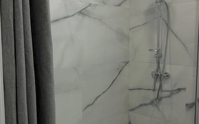 Апартаменты Баден Спа Улитка&Кит