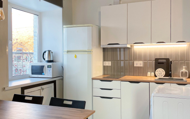 Апартаменты Kirovsk 7 Большая и уютная студия