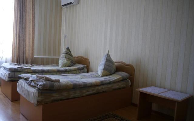 Gostinnyij Dvor Hotel